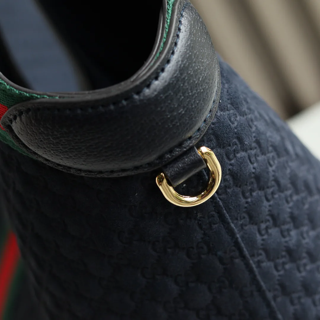 Women's Classic Handbags GUCCI 18262409