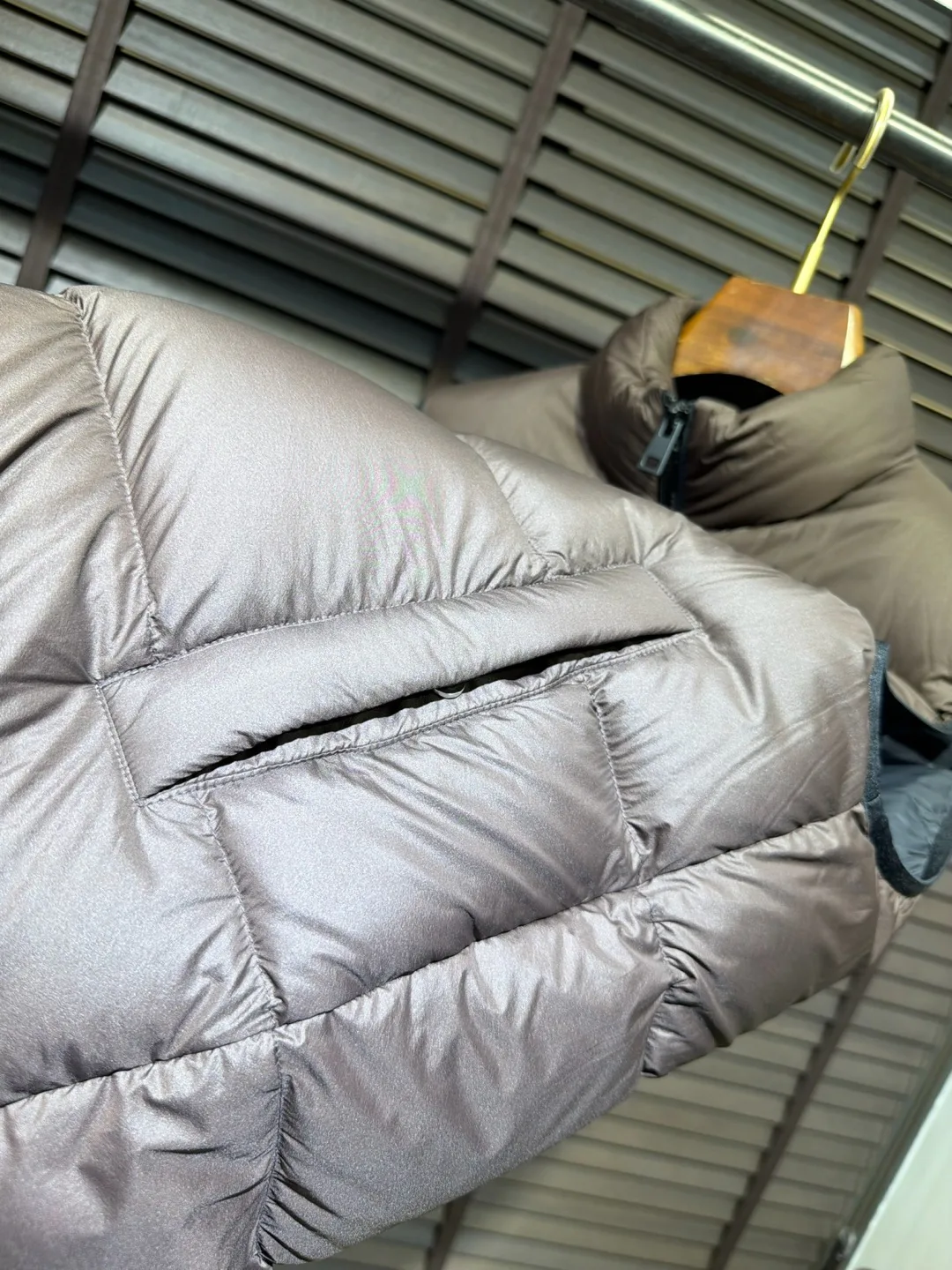 Men's Vests MONCLER 18261686