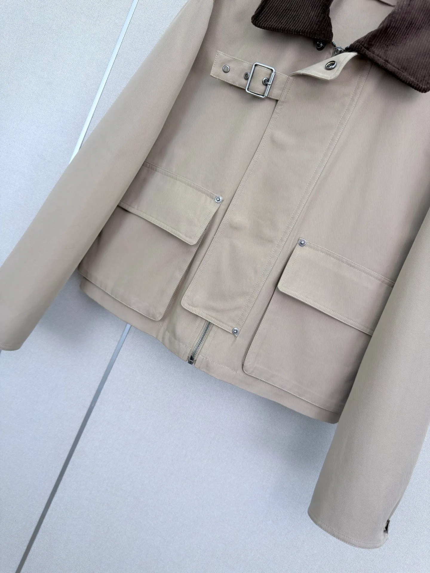 Women's Jackets And Down Jackets LOEWE 18023219