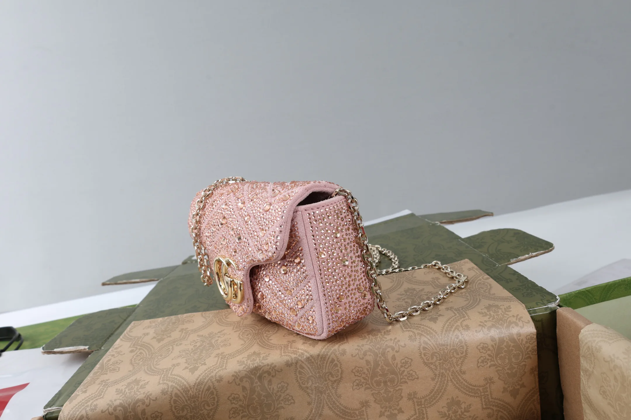 Women's Classic Handbags GUCCI 18005071