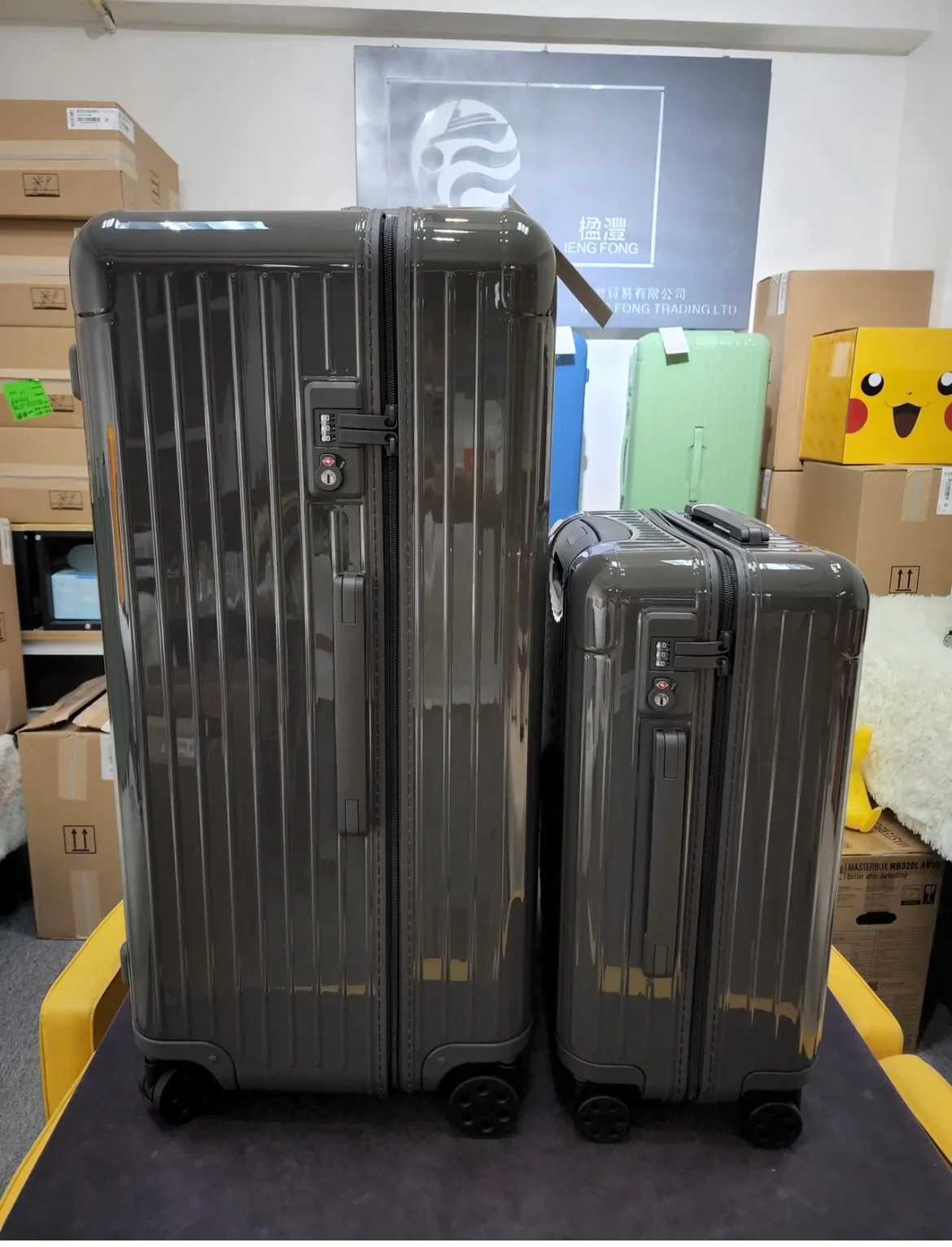 Suitcases RIMOWA 18414830