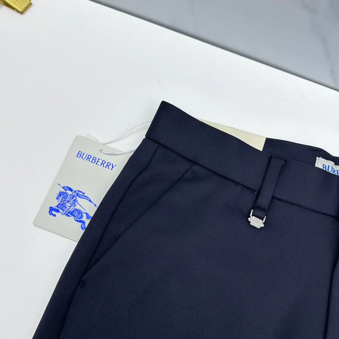 Men's Trousers BURBERRY 18246804