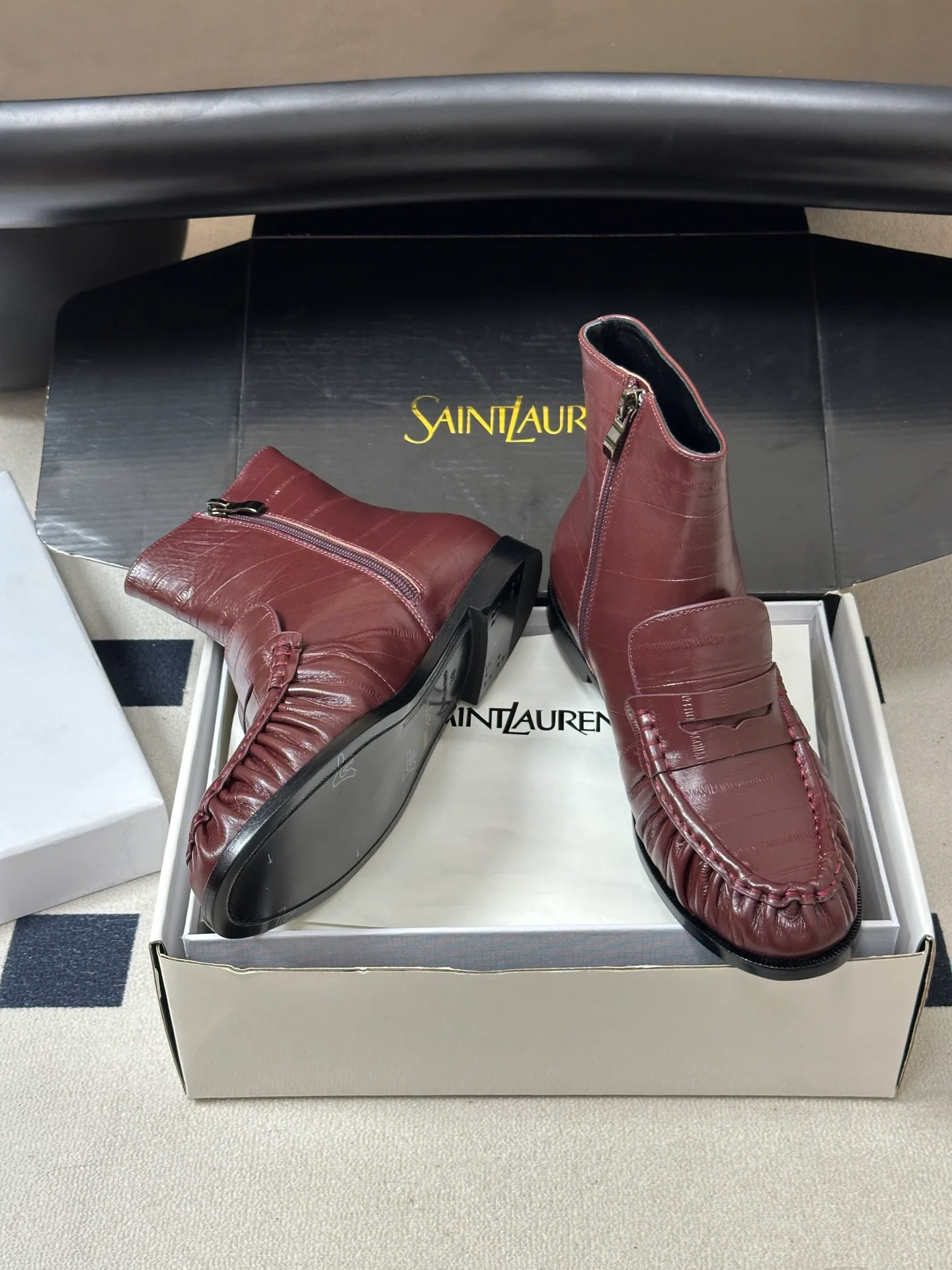 Women's Booties SAINT LAURENT 18340998