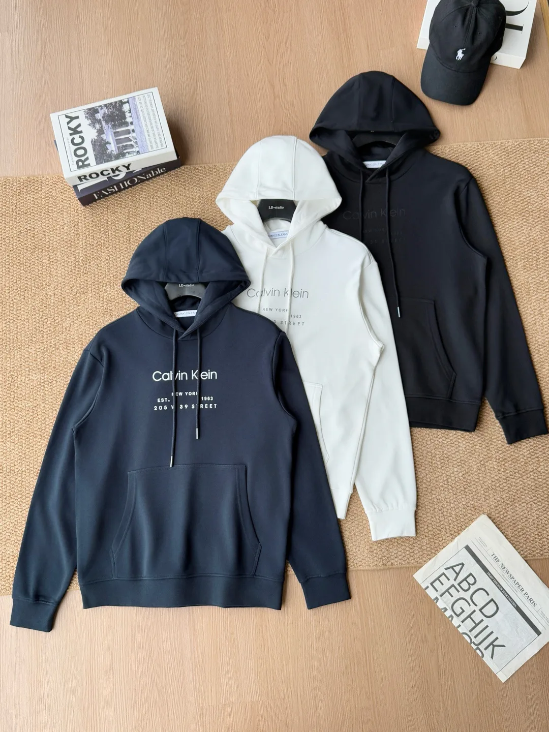 Men's Sweatshirts And Hoodies CALVIN KLEIN 18182376