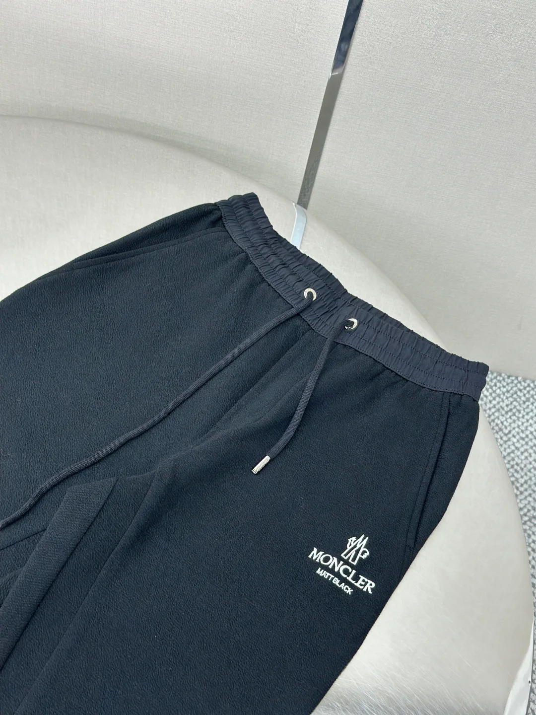 Men's Trousers MONCLER 17810710