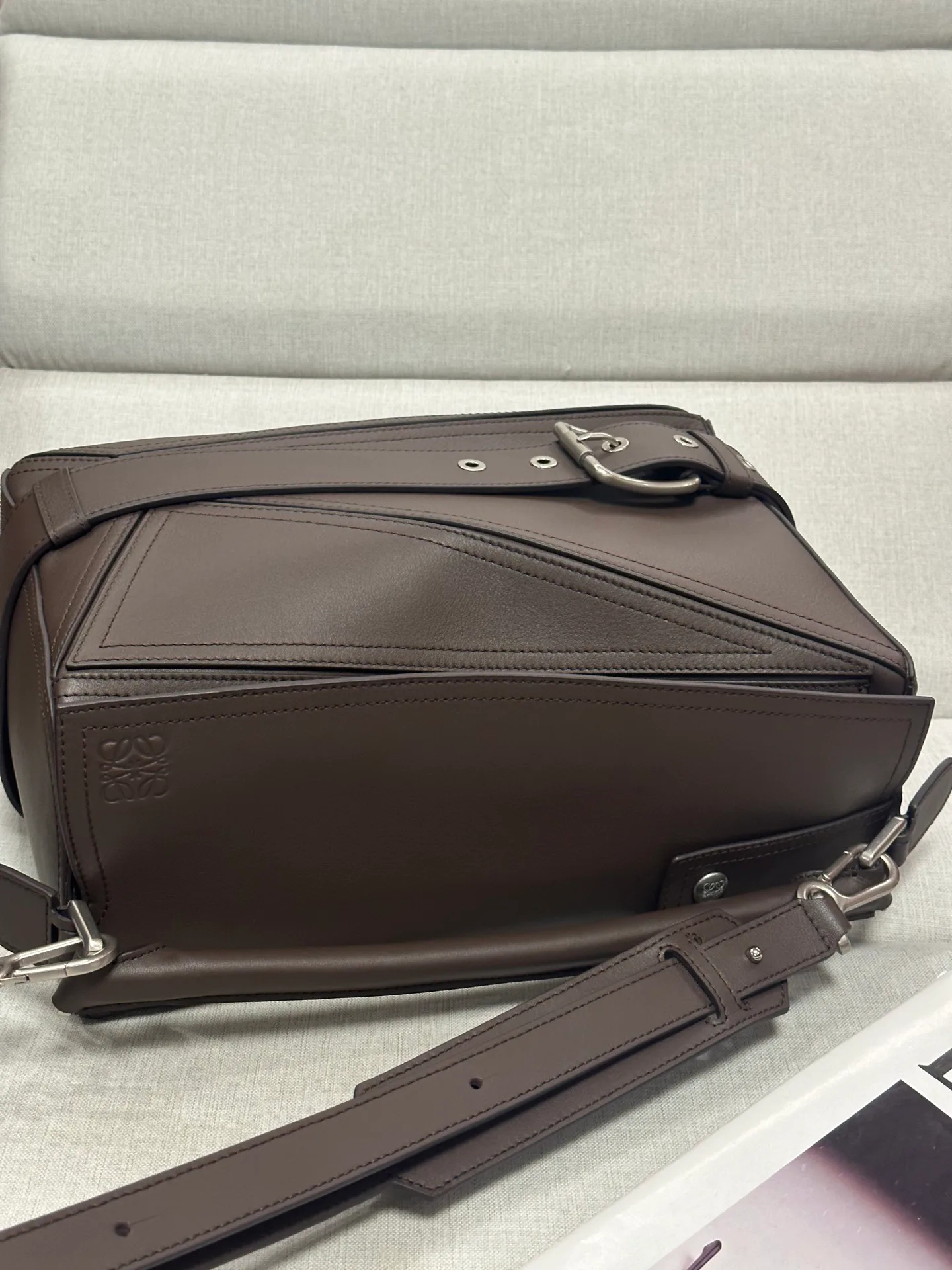 Women's Classic Handbags LOEWE 17927658