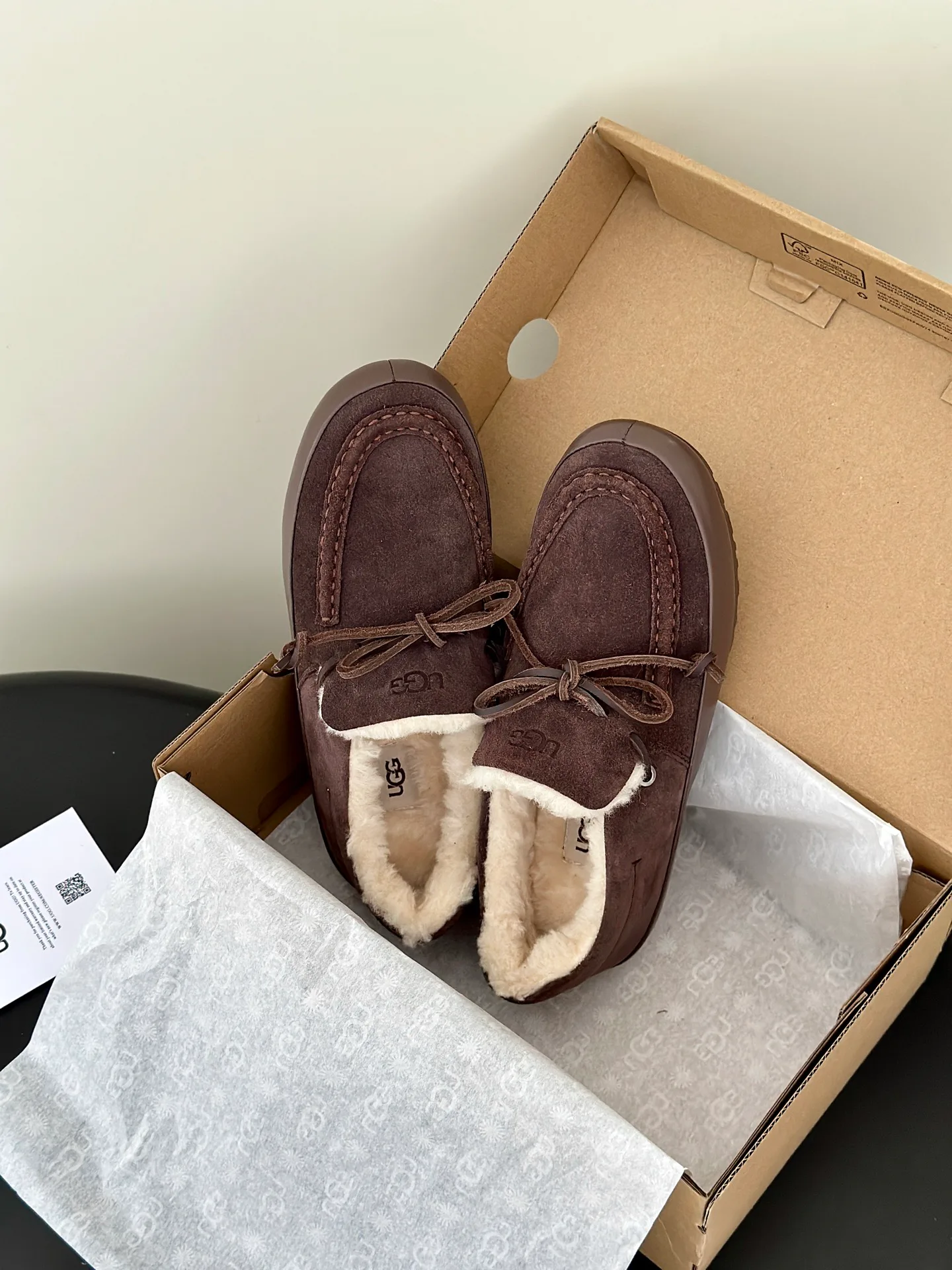 Women's Loafers And Moccasins UGG 18005336