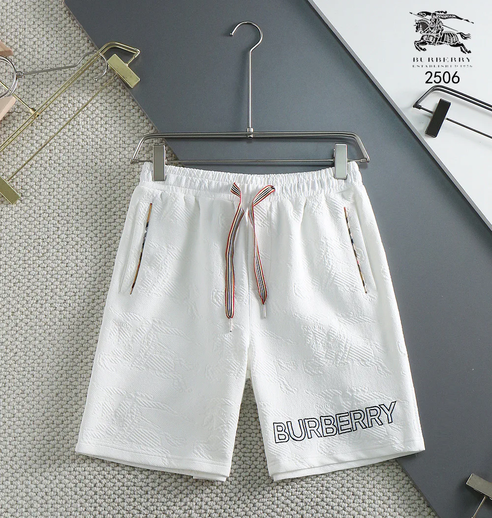 Men's Shorts BURBERRY 18000504