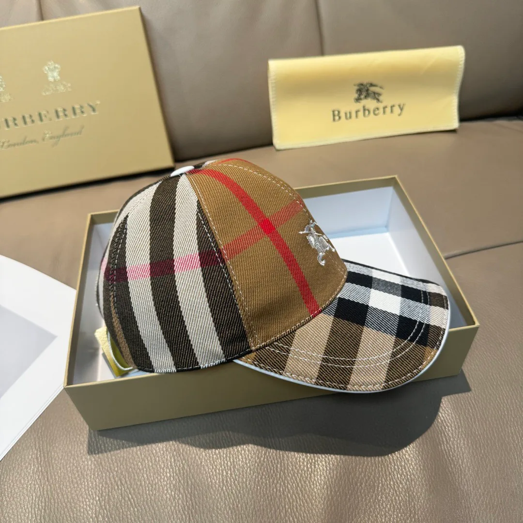 Hats BURBERRY 17604844