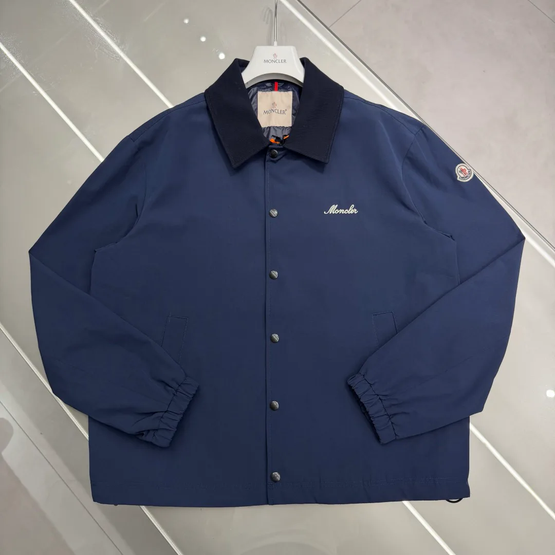 Men's Jackets And Down Jackets MONCLER 17876337