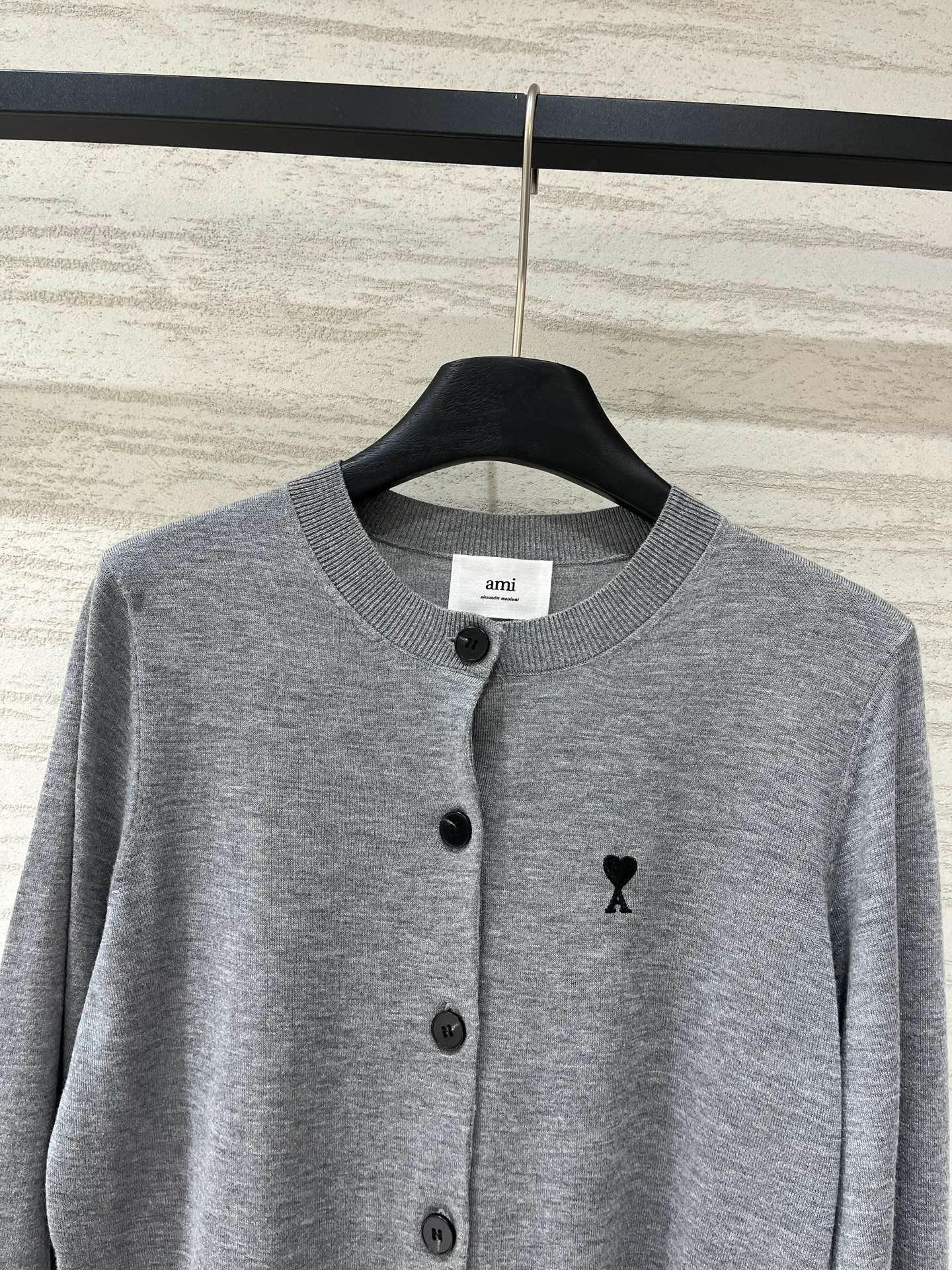 Women's Jumpers And Sweaters AMI PARIS 18533372