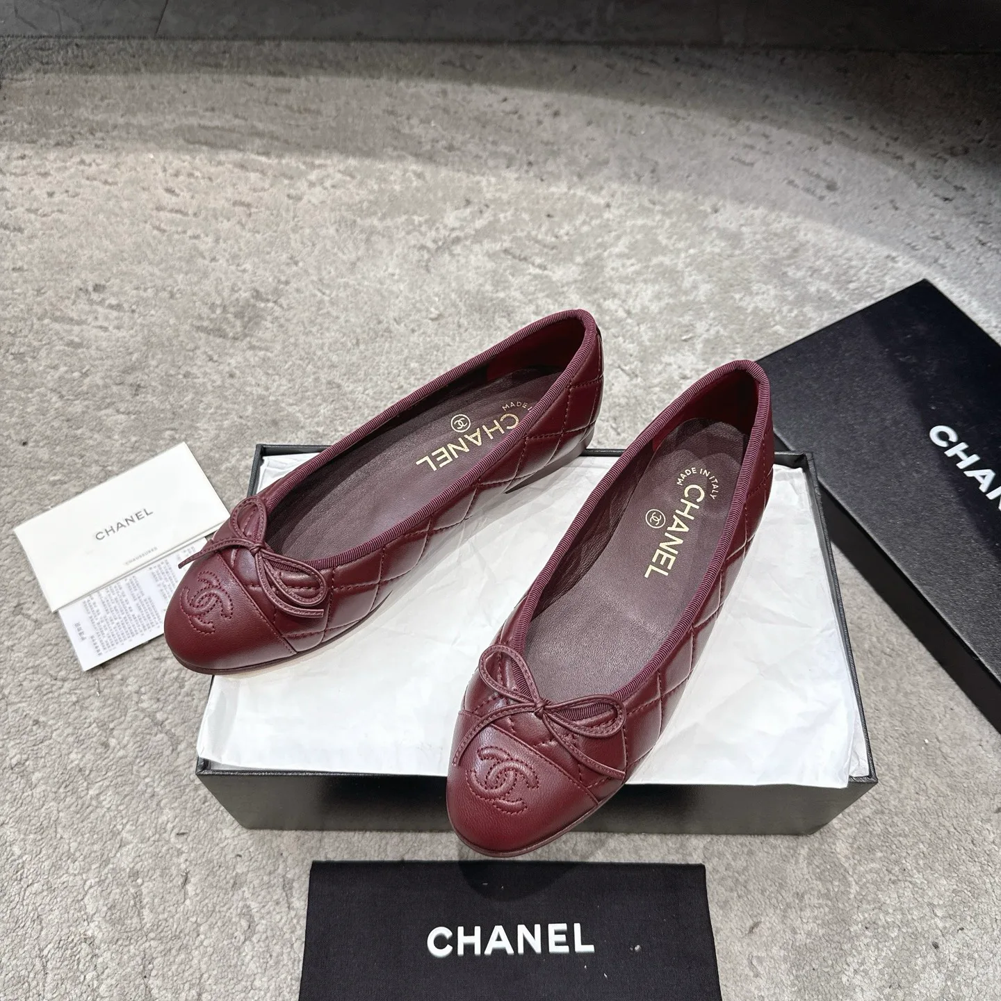 Women's Ballet Flats CHANEL 17572350