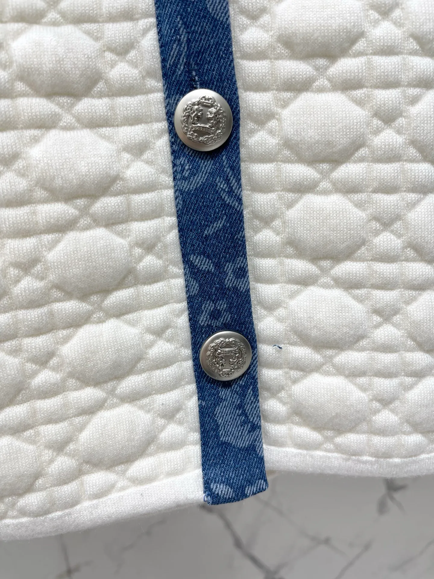 Women's Jumpers And Sweaters CHANEL 18506453