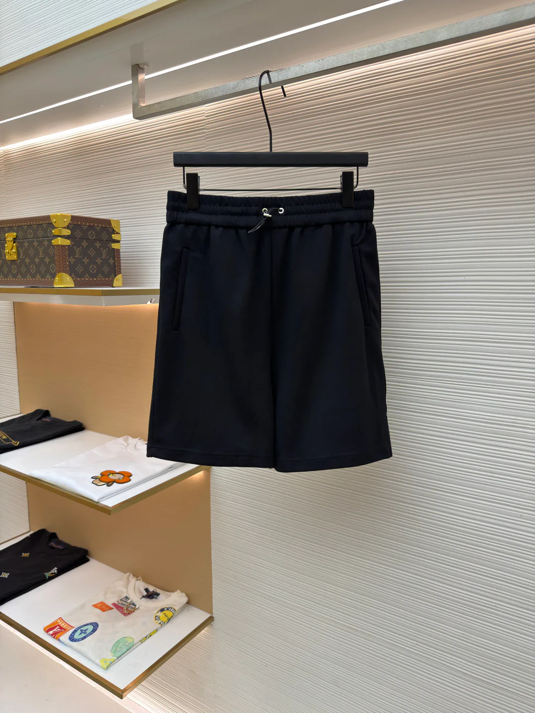 Men's Shorts FENDI 17480583