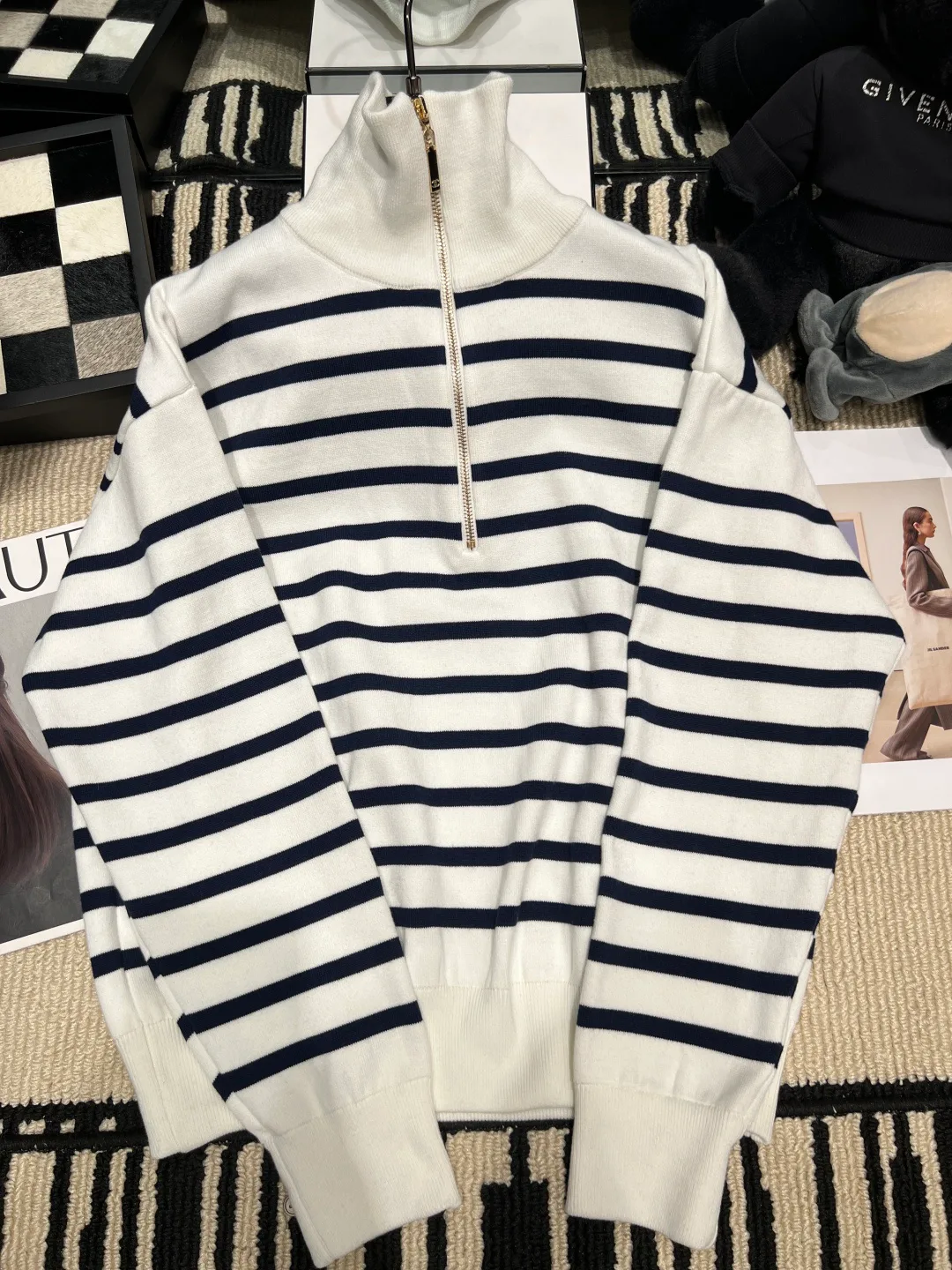 Women's Jumpers And Sweaters CHANEL 18172186