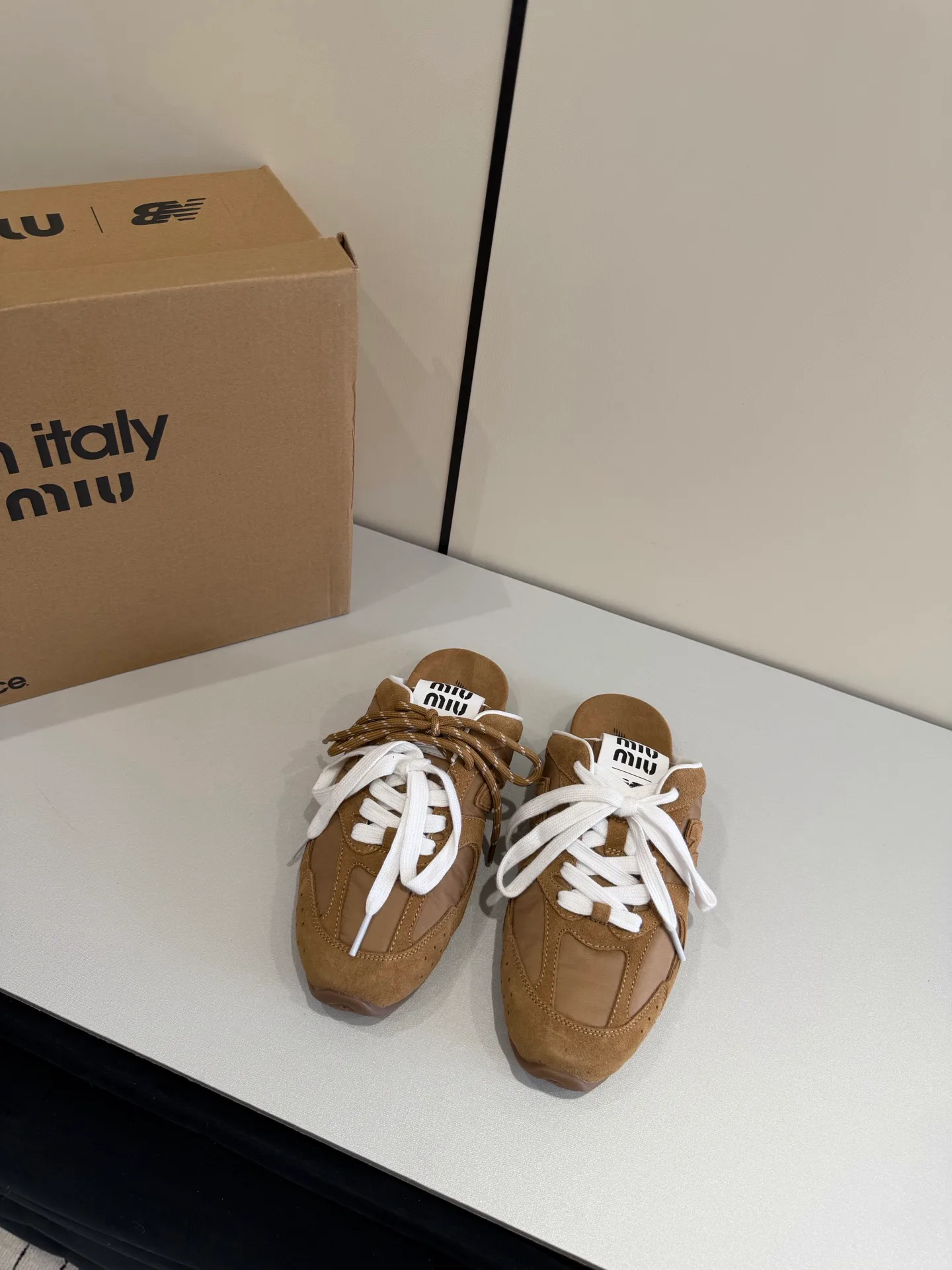 Women's Sneakers MIU MIU 17977138