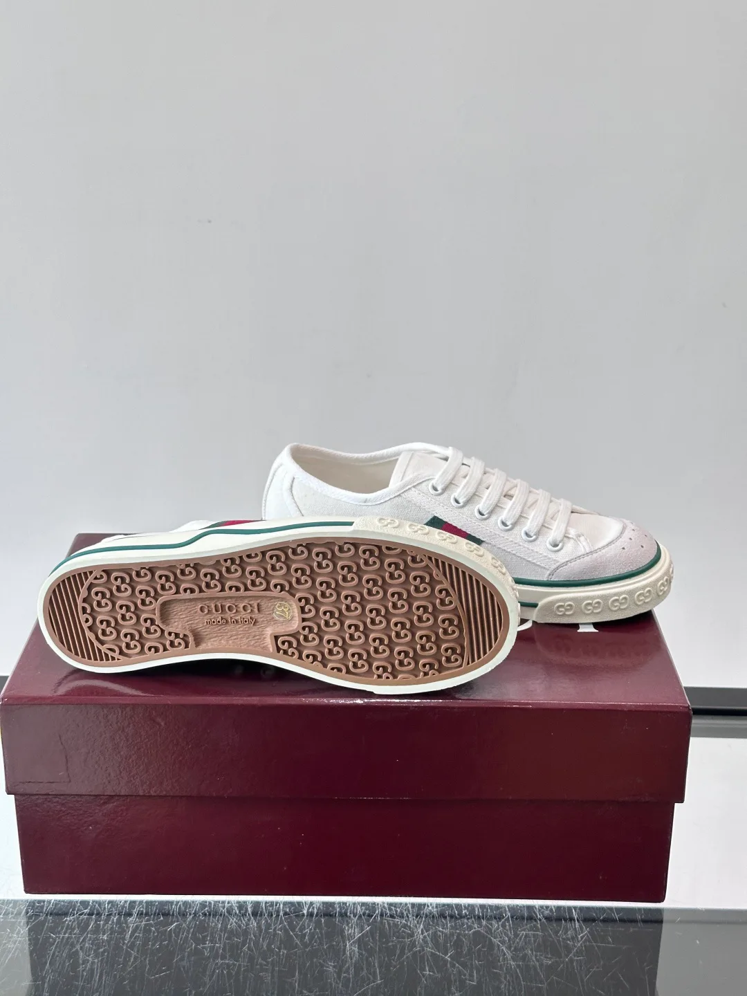 Women's Sneakers GUCCI 17941061