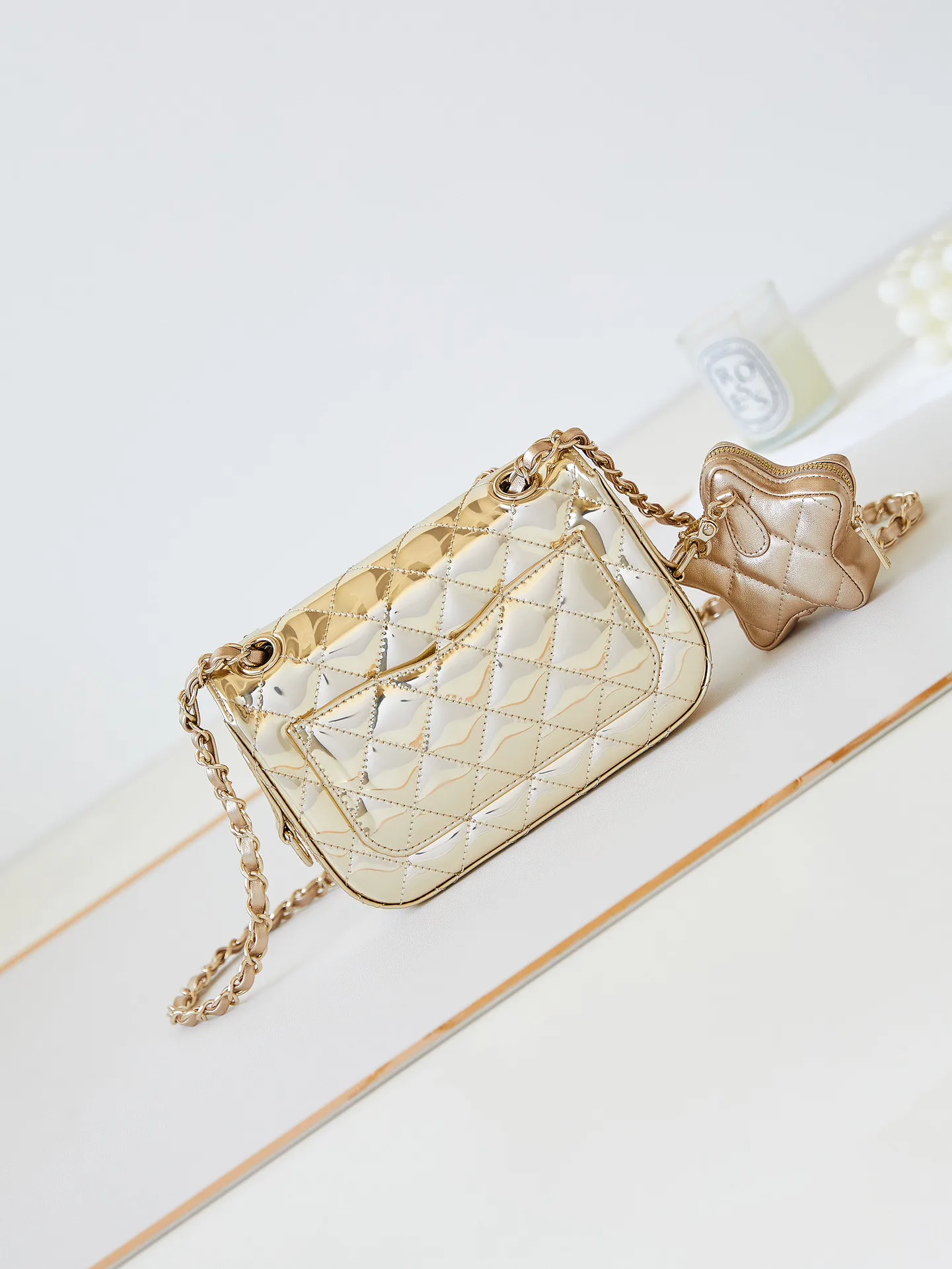 Women's Classic Handbags CHANEL 18065771