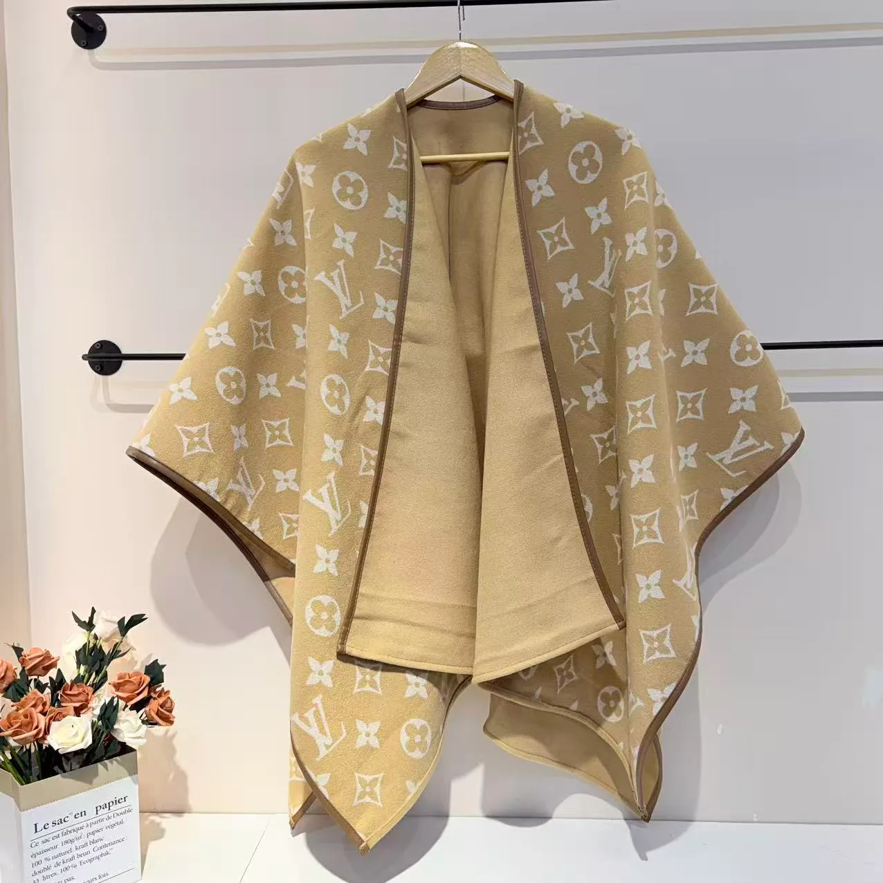 Women's Coats LOUIS VUITTON 18262611