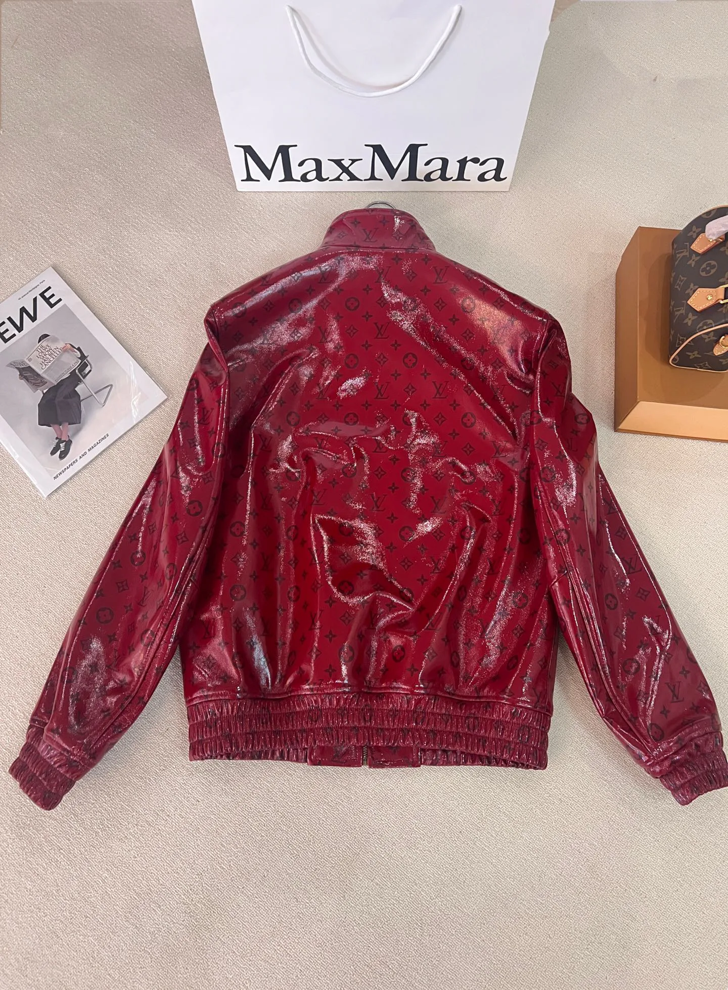 Women's Leather Jackets And Sheepskin Coats LOUIS VUITTON 18409009