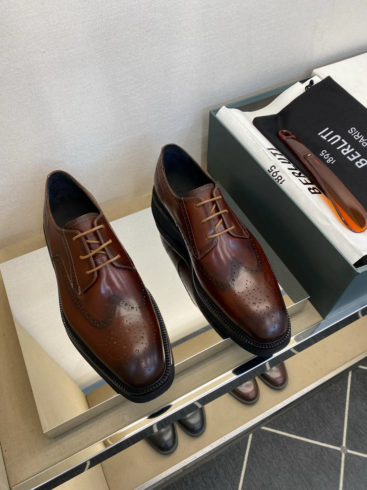 Men's Loafers And Dress Shoes BERLUTI 17971842