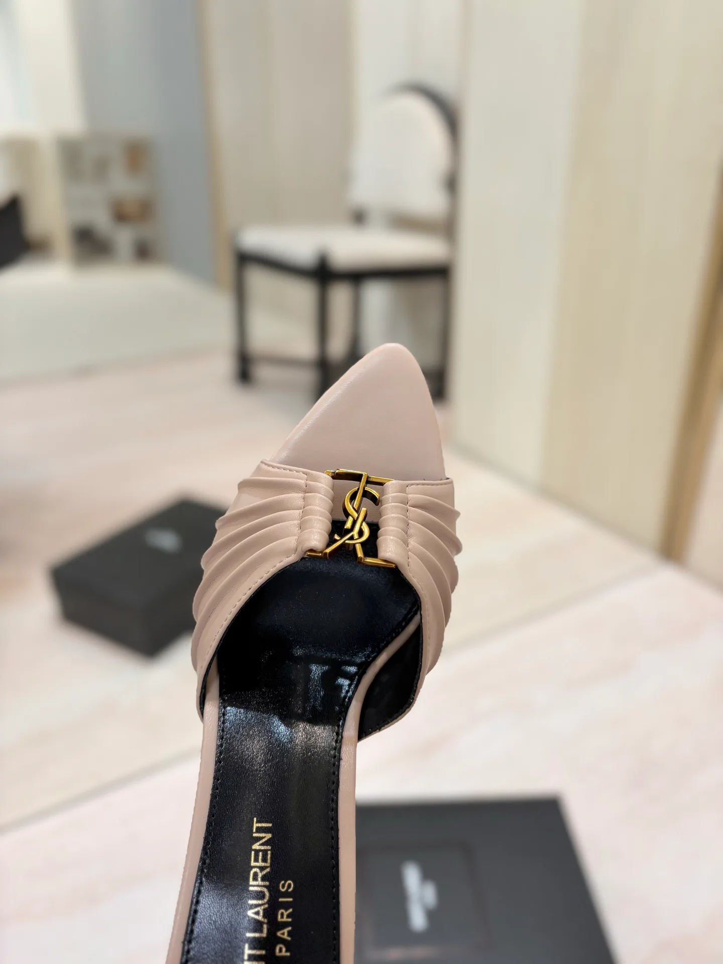 Women's Mules And Clogs SAINT LAURENT 17476059