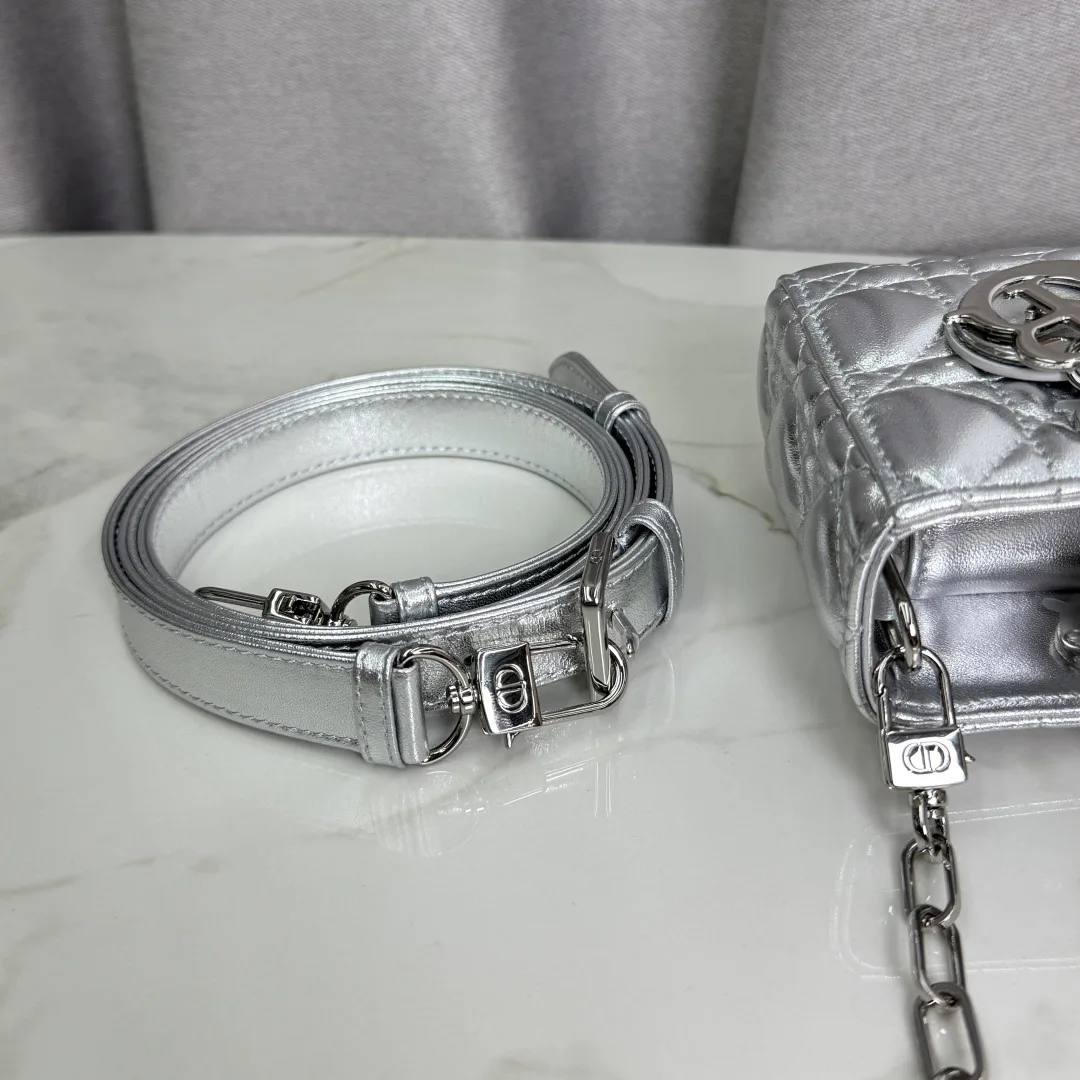 Women's Classic Handbags CHRISTIAN DIOR 18116447