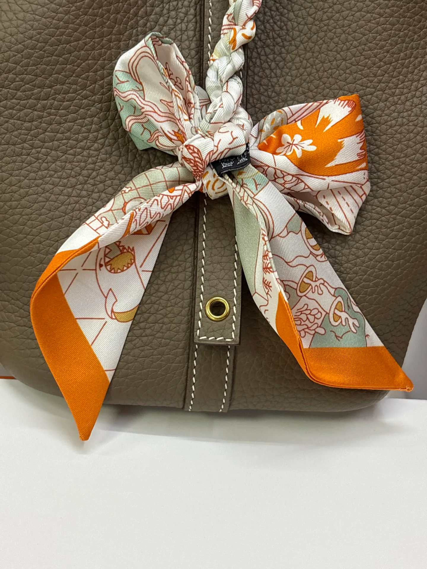 Women's Classic Handbags HERMES 18127319