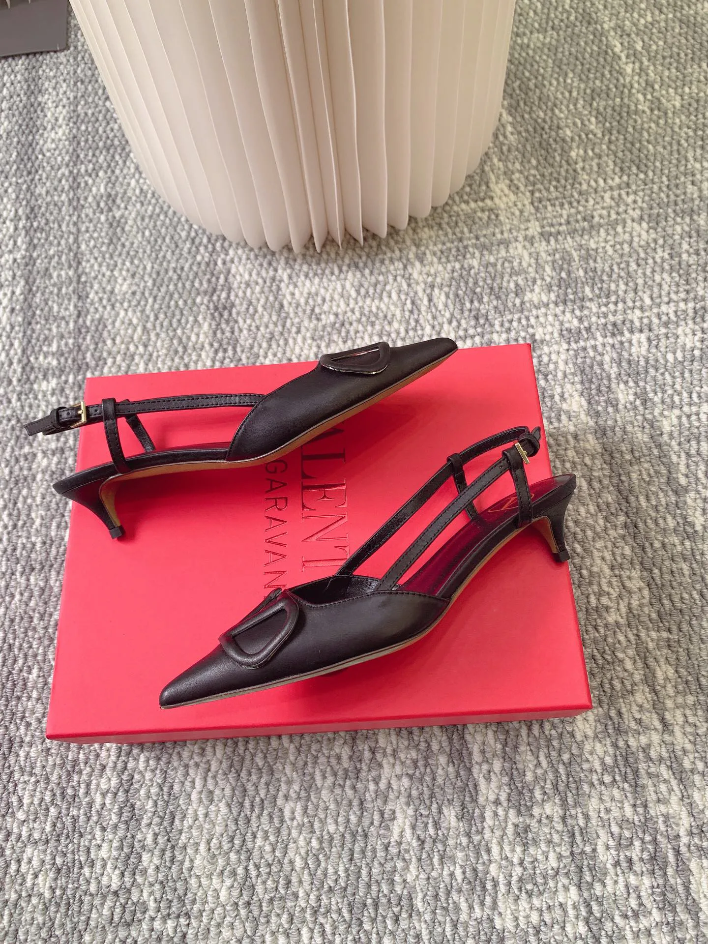 Women's Heels VALENTINO 17963104
