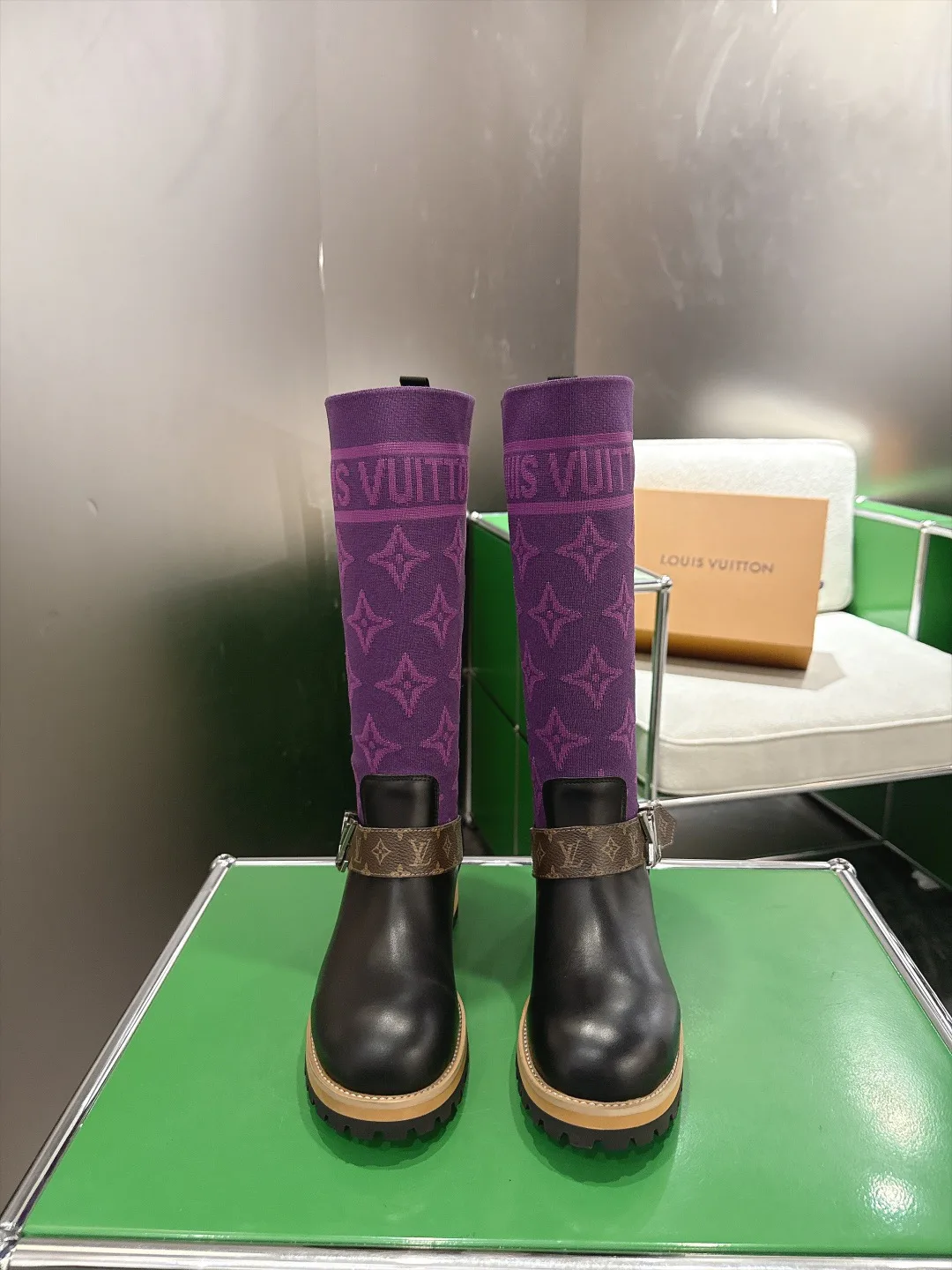 Women's Boots LOUIS VUITTON 18011659