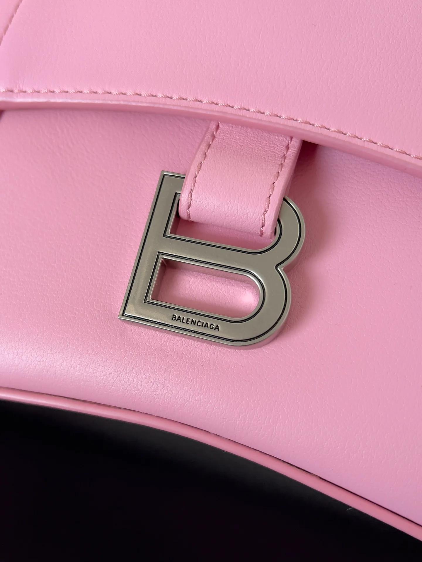 Классические Сумки Женские Balenciaga 18619539