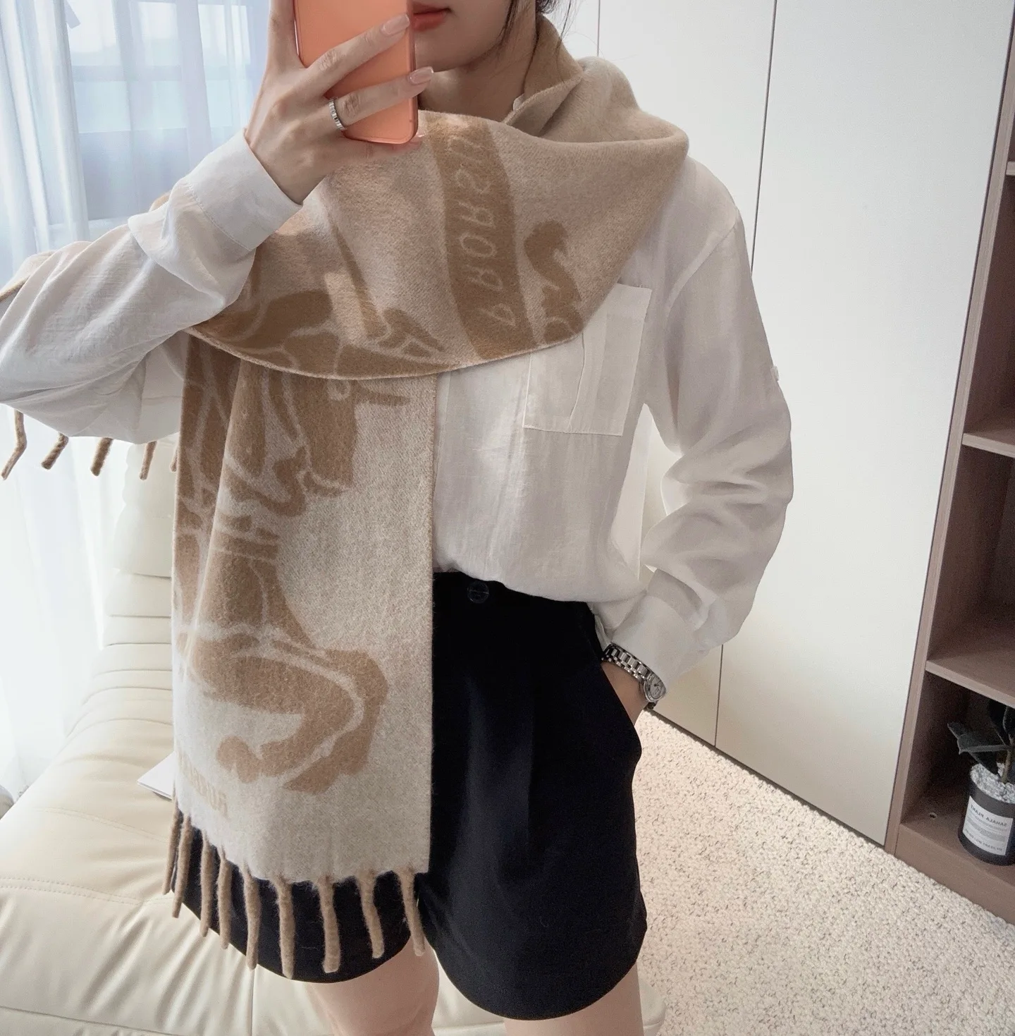 Scarves BURBERRY 18287321