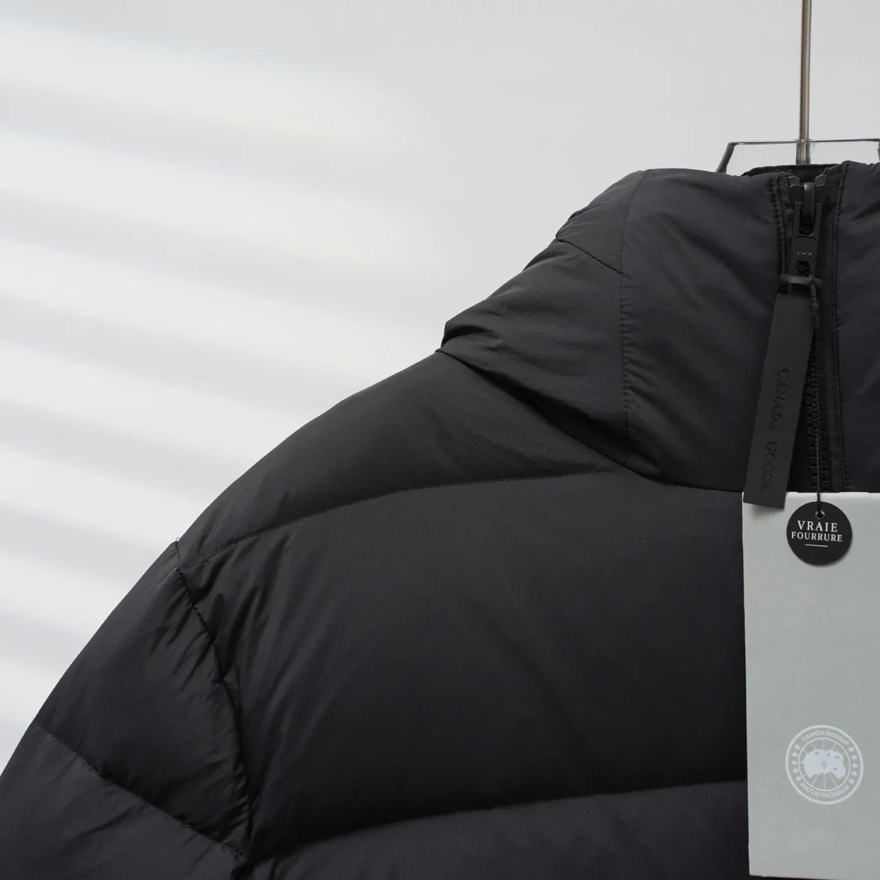 Men's Jackets And Down Jackets CANADA GOOSE 18492281