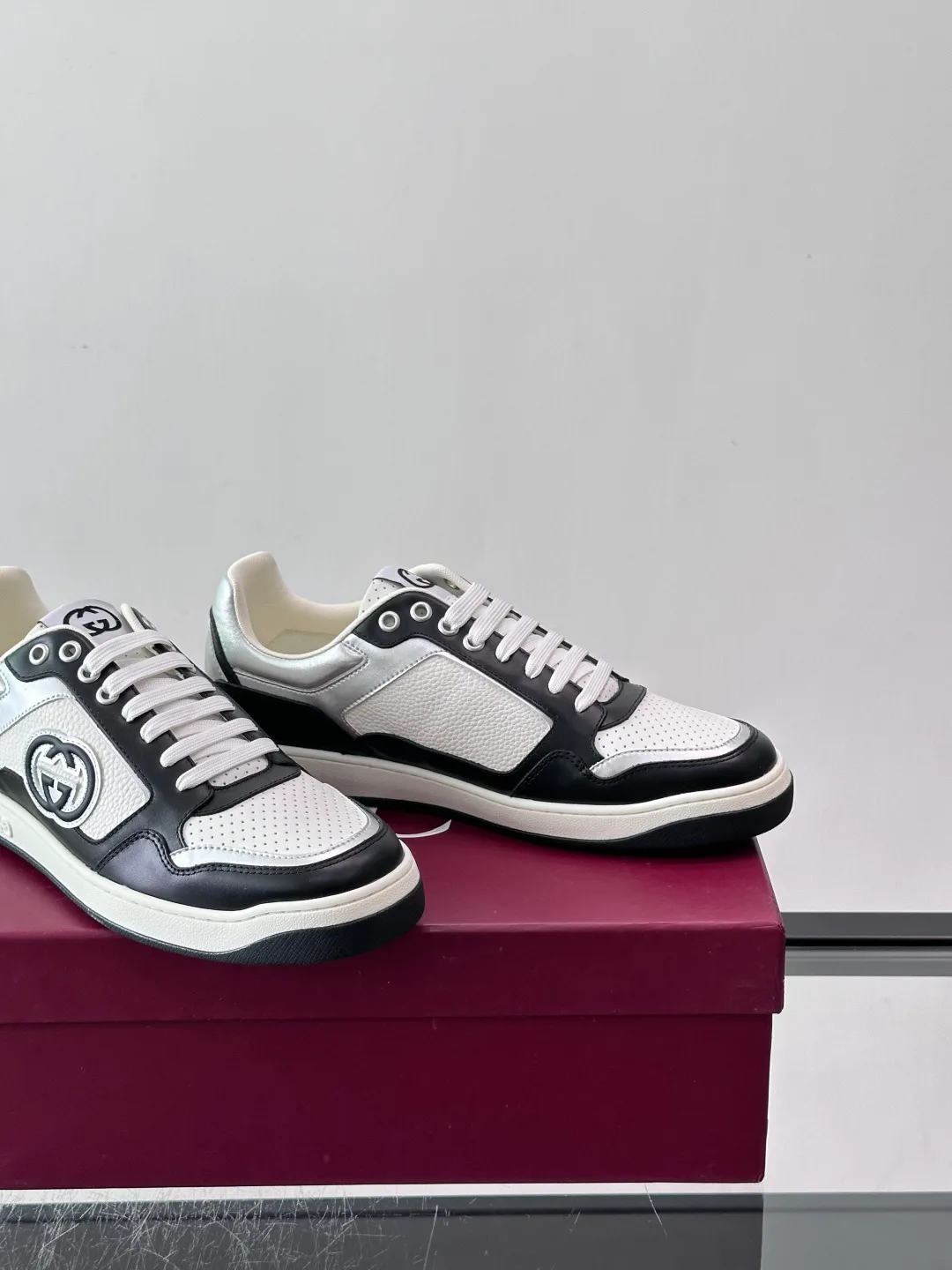 Men's Sneakers GUCCI 18102705