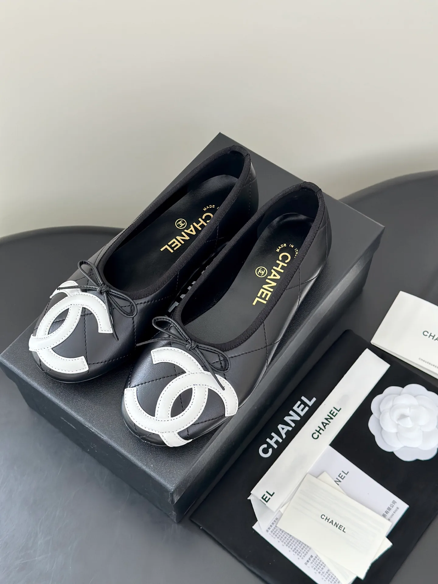 Women's Ballet Flats CHANEL 17716893