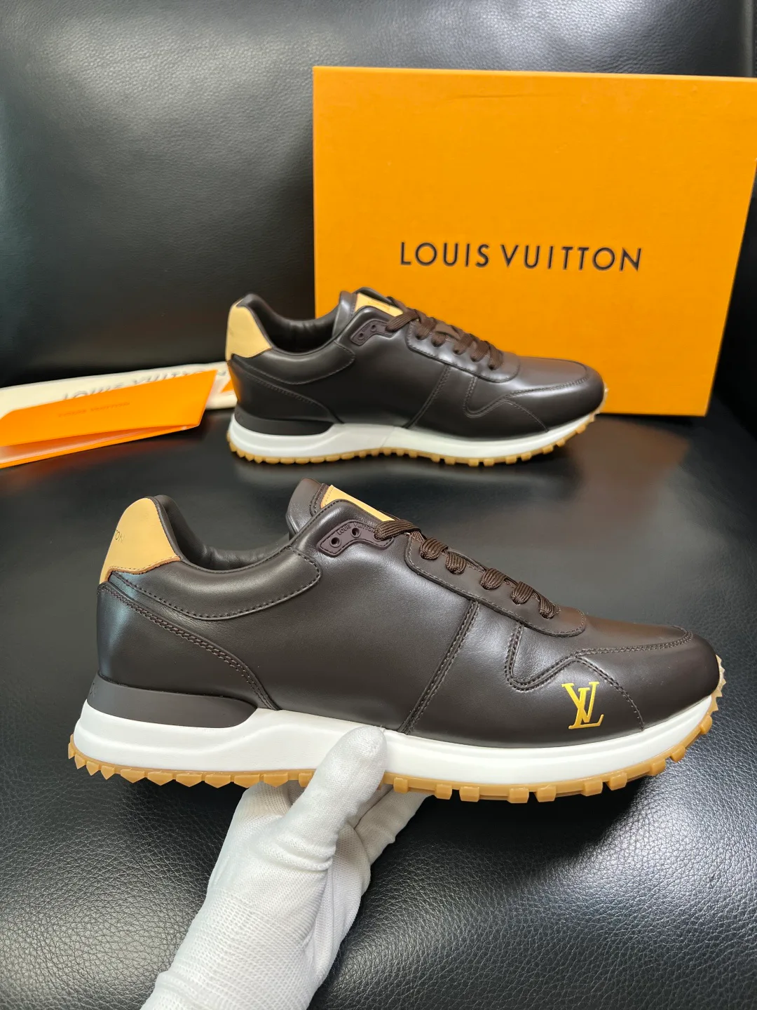 Men's Sneakers LOUIS VUITTON 17961829