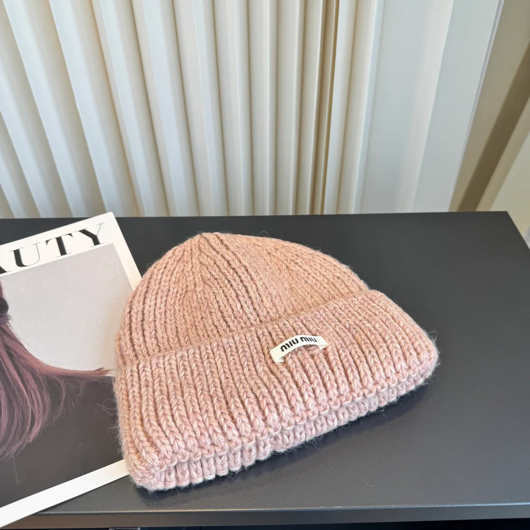 Hats MIU MIU 18198471