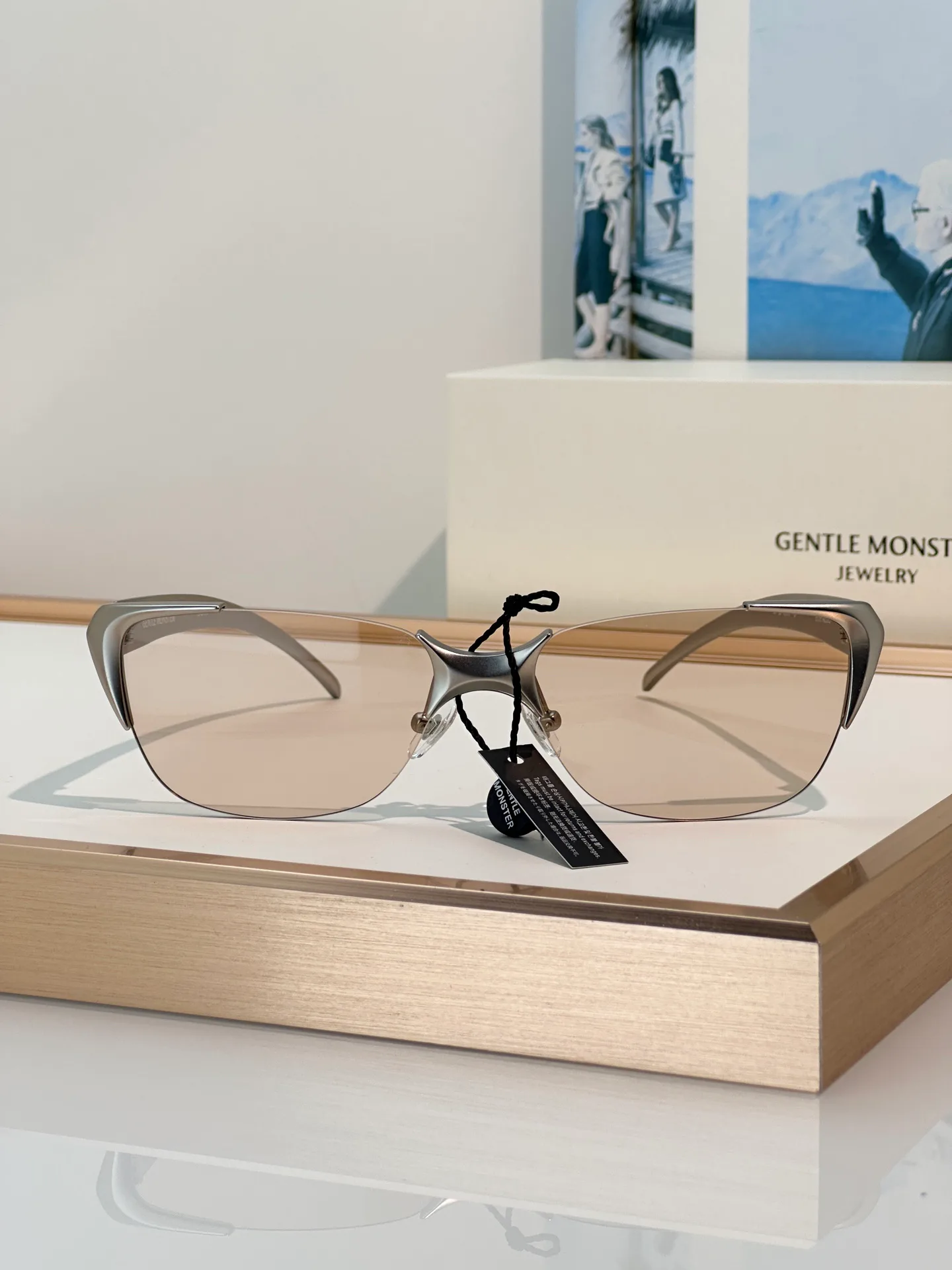 Glasses GENTLE MONSTER 18345150