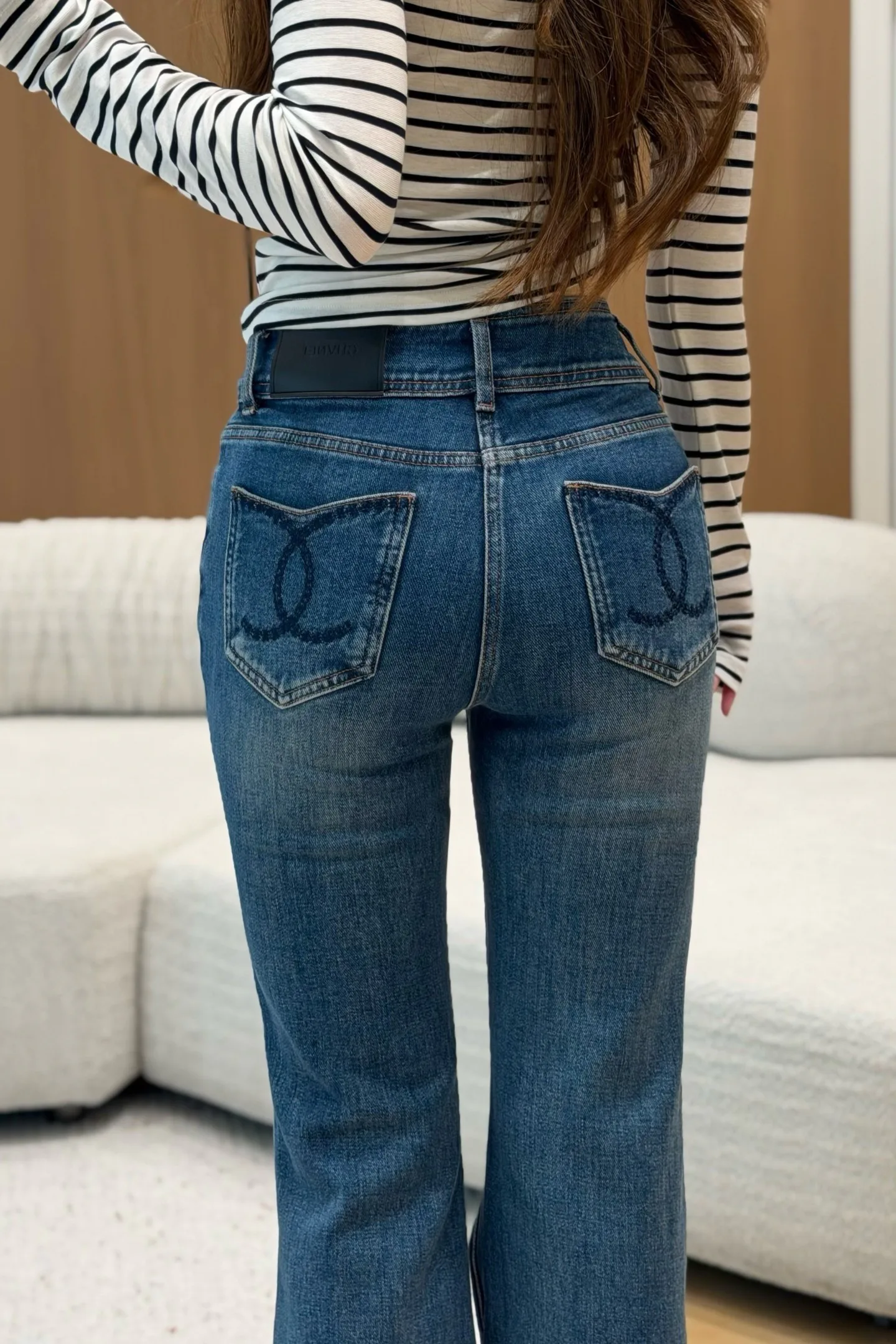 Джинсы Женские Chanel 18598899