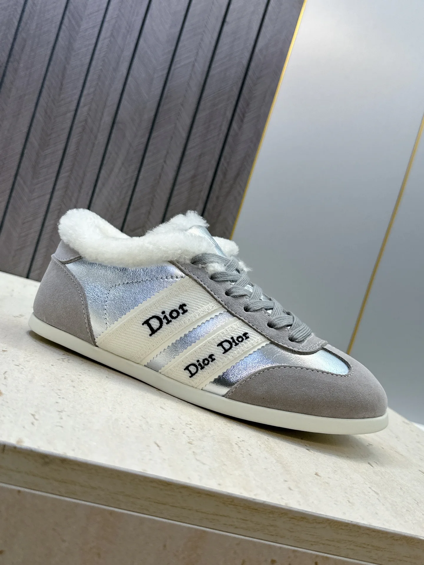 Women's Sneakers CHRISTIAN DIOR 18247829