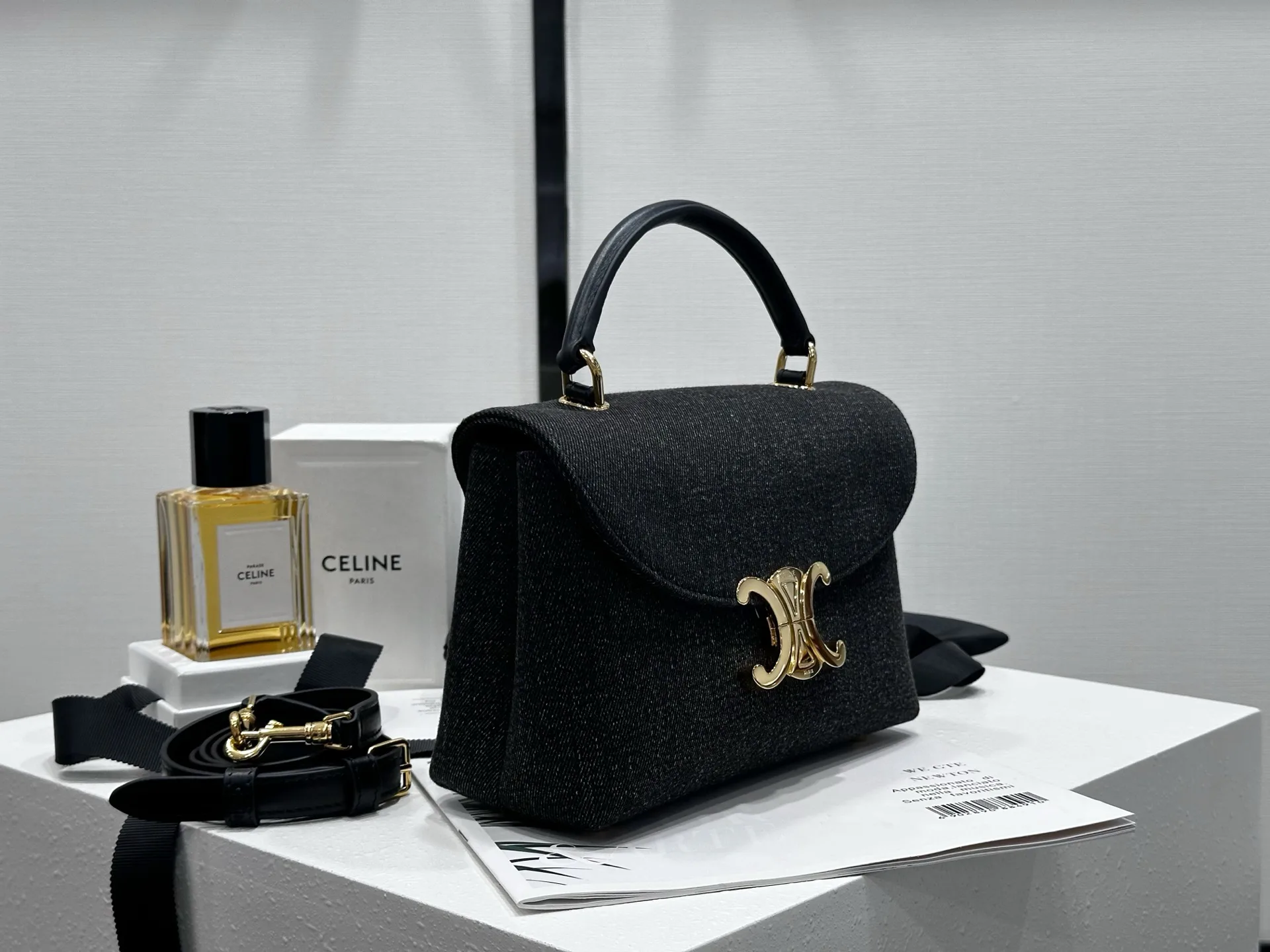 Women's Classic Handbags CELINE 17802985