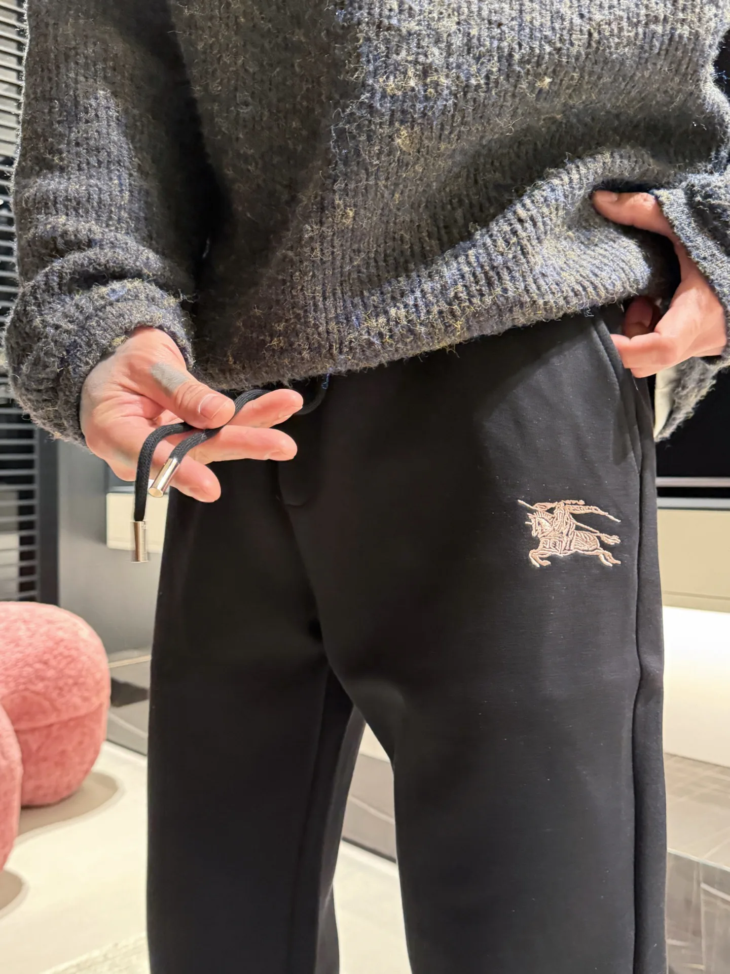 Men's Trousers BURBERRY 18499701