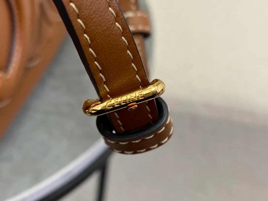 Women's Classic Handbags CELINE 18210843