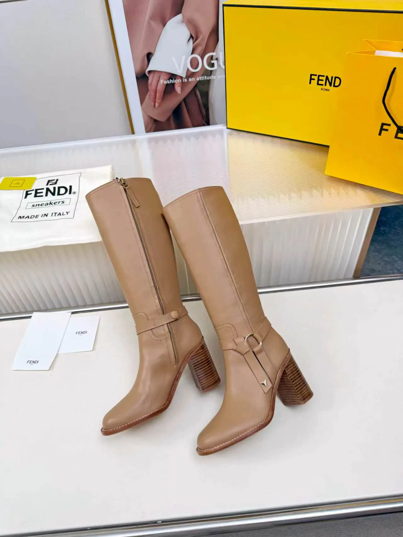 Women's Boots FENDI 17869518