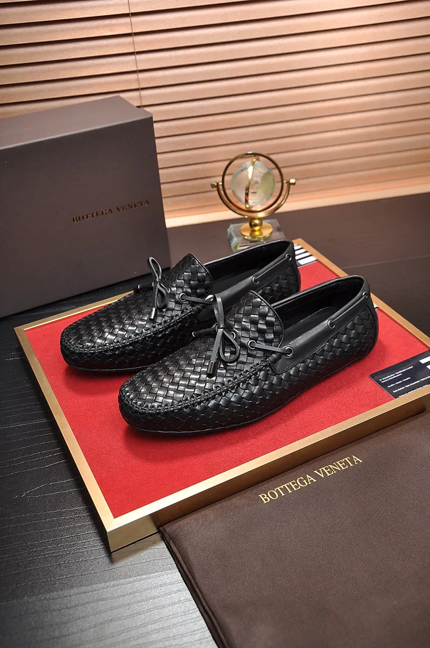 Men's Loafers And Dress Shoes BOTTEGA VENETA 18262193