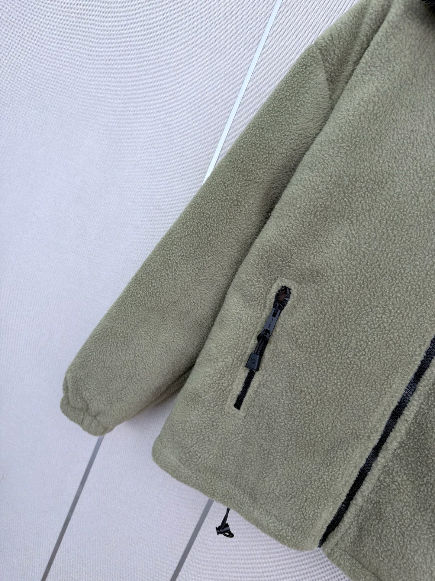 Women's Jackets And Down Jackets MIU MIU 18023005