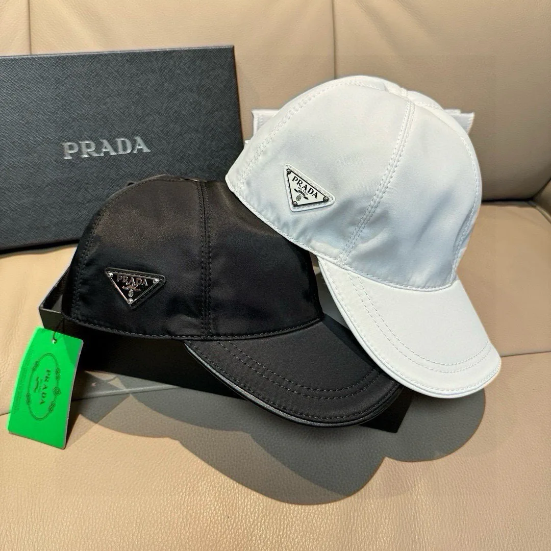 Hats PRADA 17604797