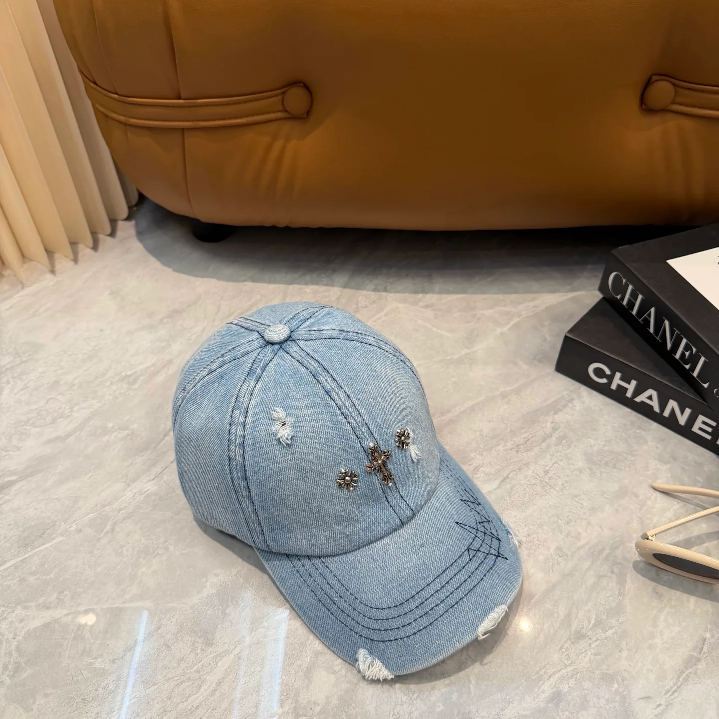 Hats CHROME HEARTS 17038459