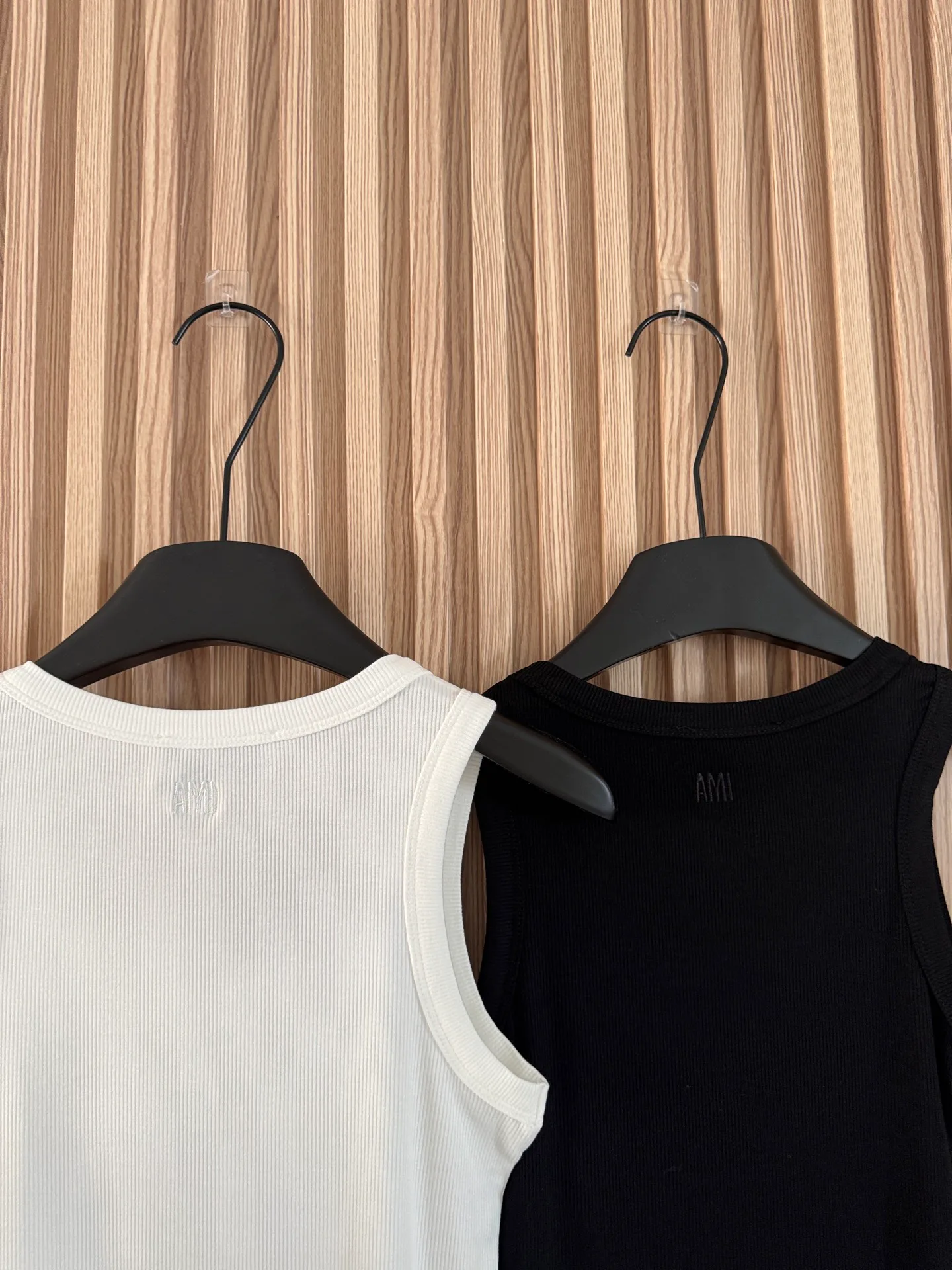 Women's Tops AMI PARIS 17954561