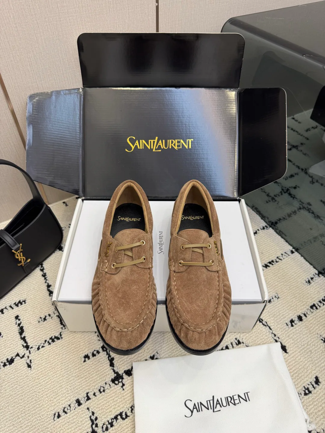Women's Loafers And Moccasins SAINT LAURENT 18139447